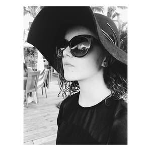 Meet your Posher, Annick